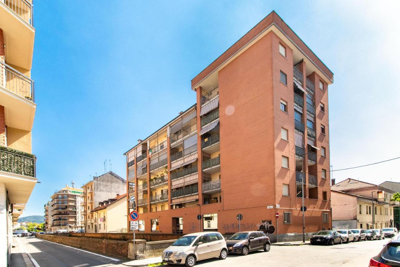 Come Casa Like Home Apartment With Parking Турин Екстер'єр фото