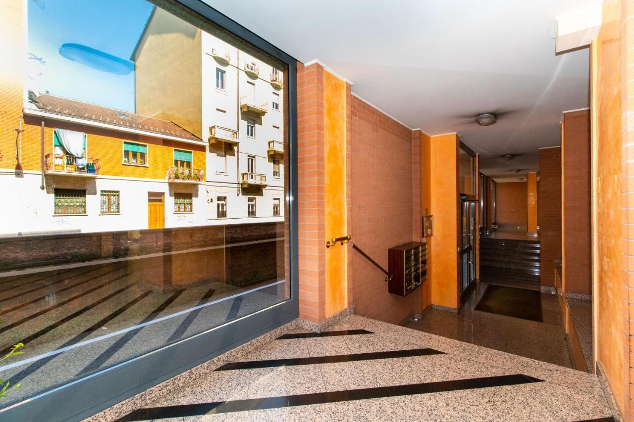 Come Casa Like Home Apartment With Parking Турин Екстер'єр фото