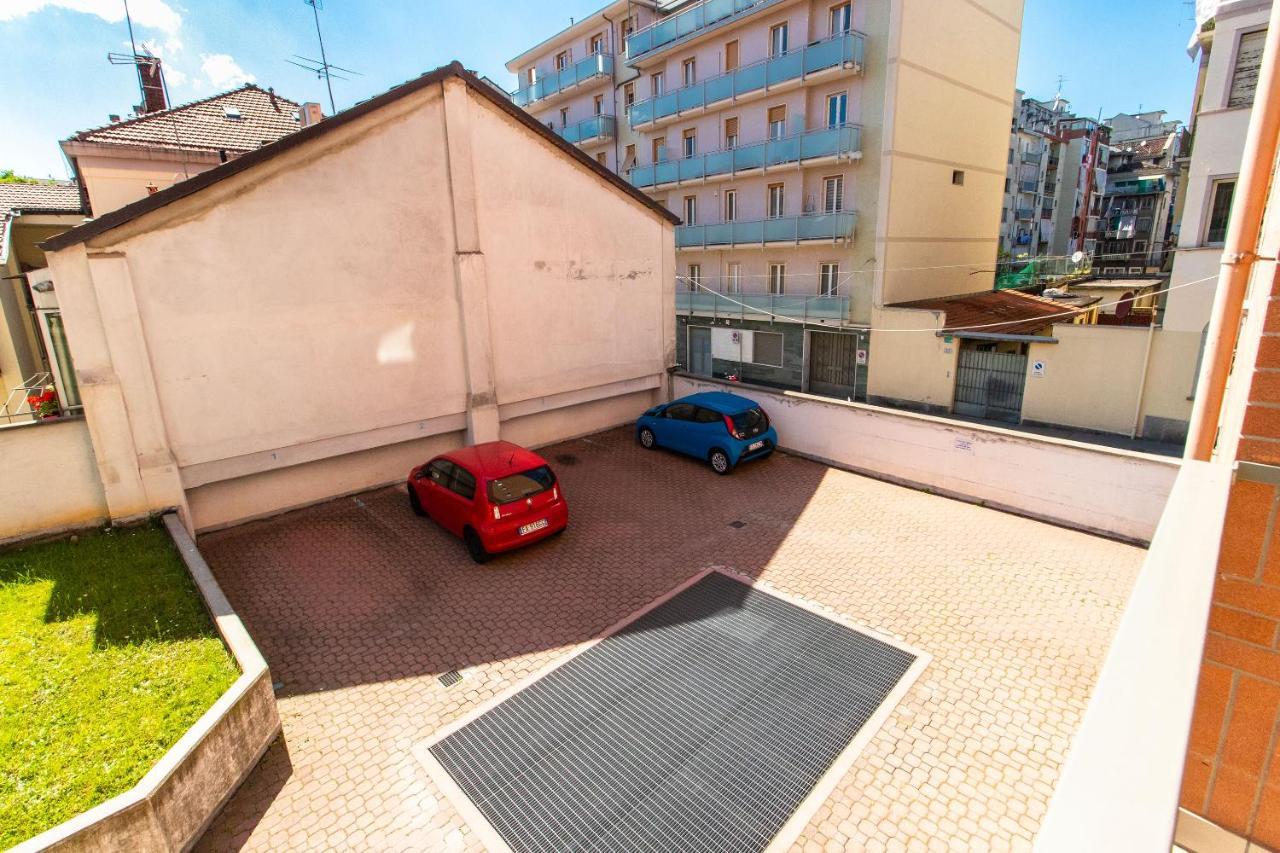 Come Casa Like Home Apartment With Parking Турин Екстер'єр фото